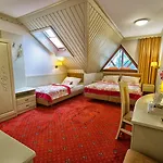 Toporow Hotel