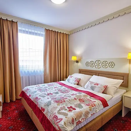 Hotel Toporow 3*